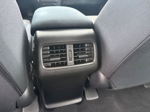 Used 2015 Honda CR-V LX image 14