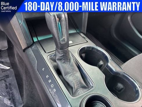 Used 2017 Ford Explorer XLT w/ Equipment Group 201A FWD image 28