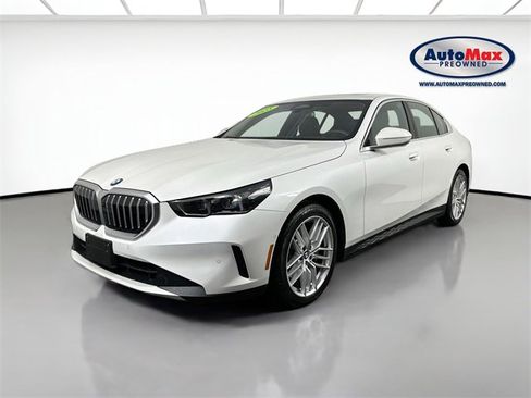 Used 2025 BMW 530i xDrive 530i xDrive image 5