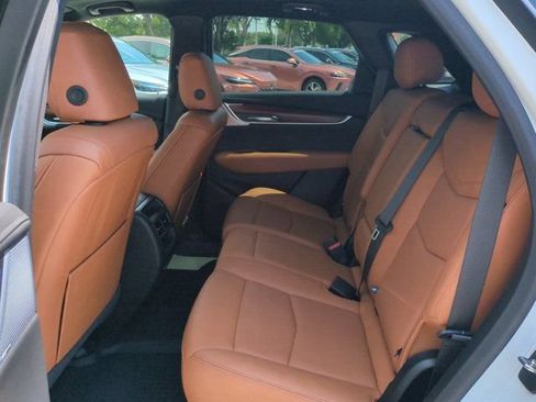 Used 2024 Cadillac XT5 Premium Luxury w/ LPO, Floor Liner Package AWD/4WD image 13