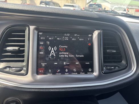 Used 2019 Dodge Challenger R/T Scat Pack w/ Shaker Package RWD image 22