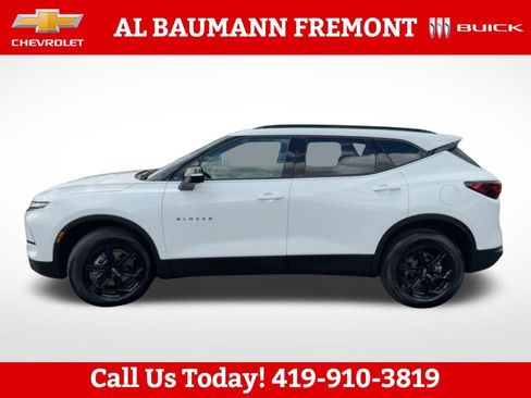 Used 2024 Chevrolet Blazer LT w/ Midnight/Sport Edition FWD image 9