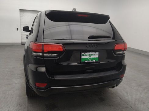 Used 2019 Jeep Grand Cherokee Altitude image 6