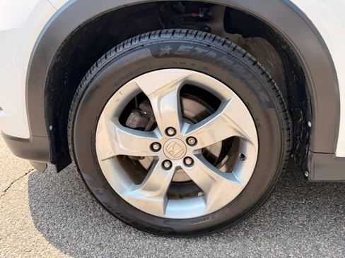 Used 2016 Honda HR-V LX image 36