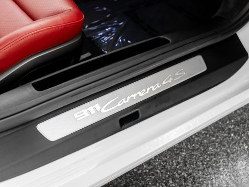 Used 2021 Porsche 911 Carrera 4S image 33