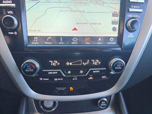 Used 2017 Nissan Murano S w/ Navigation Package image 23