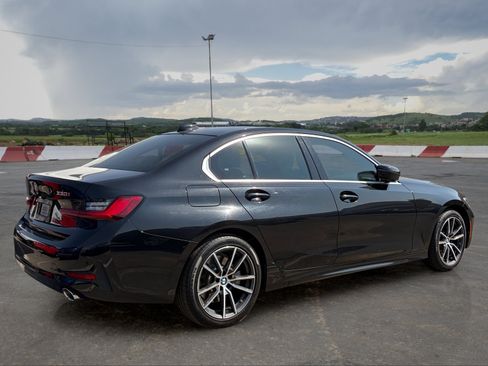 Used 2020 BMW 330i xDrive Sedan w/ Convenience Package AWD/4WD image 3
