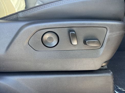 Used 2024 Chevrolet Silverado 3500 High Country w/ High Country Premium Package image 29