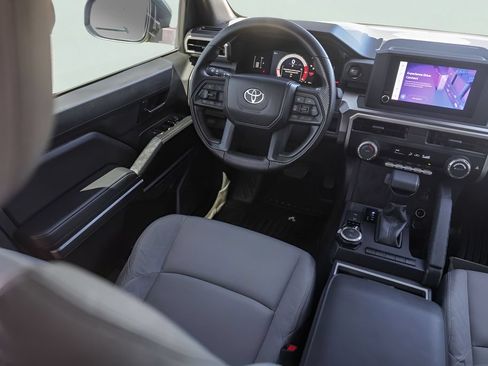 Used 2024 Toyota Tacoma SR5 AWD/4WD image 29