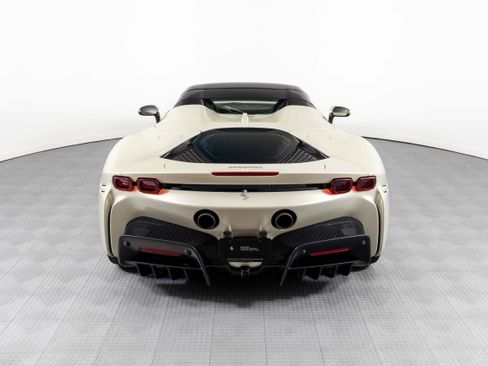 Used 2025 Ferrari SF90 Spider AWD/4WD image 6