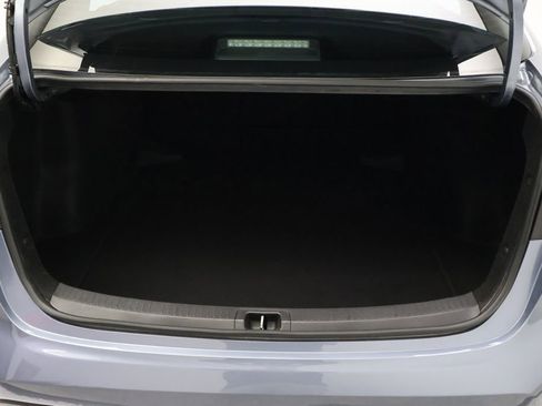 Used 2024 Toyota Corolla LE FWD image 22