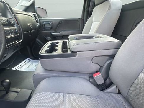 Used 2017 Chevrolet Silverado 2500 W/T w/ Snow Plow Prep Package image 20