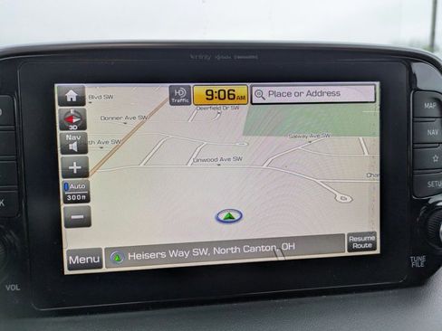 Used 2020 Hyundai Tucson Ultimate w/ Cargo Package AWD/4WD image 13