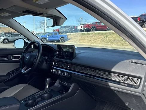 Used 2023 Honda Civic Touring image 26