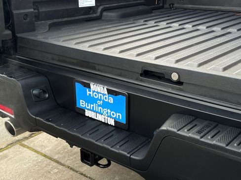 Certified 2023 Honda Ridgeline RTL image 32