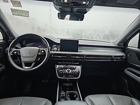 Used 2021 Lincoln Corsair Reserve w/ Equipment Group 201A image 4