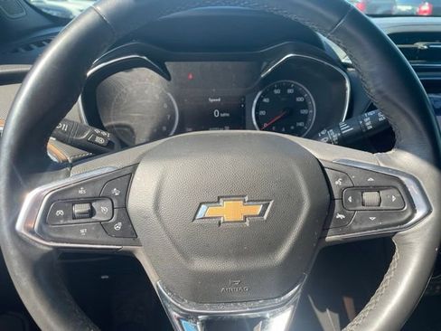 Used 2022 Chevrolet TrailBlazer ACTIV w/ Technology Package AWD/4WD image 14