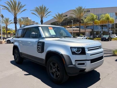 Used 2023 Land Rover Defender 110 AWD/4WD image 2