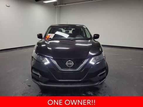 Used 2021 Nissan Rogue Sport S image 3