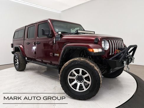 Used 2021 Jeep Gladiator Overland w/ Popular Equipment Package AWD/4WD image 1