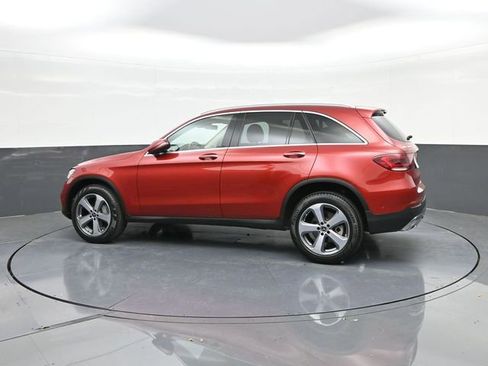 Used 2021 Mercedes-Benz GLC 300 image 5