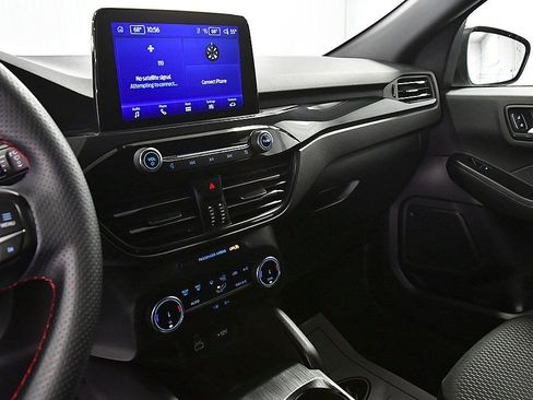 Used 2025 Ford Escape ST-Line image 22