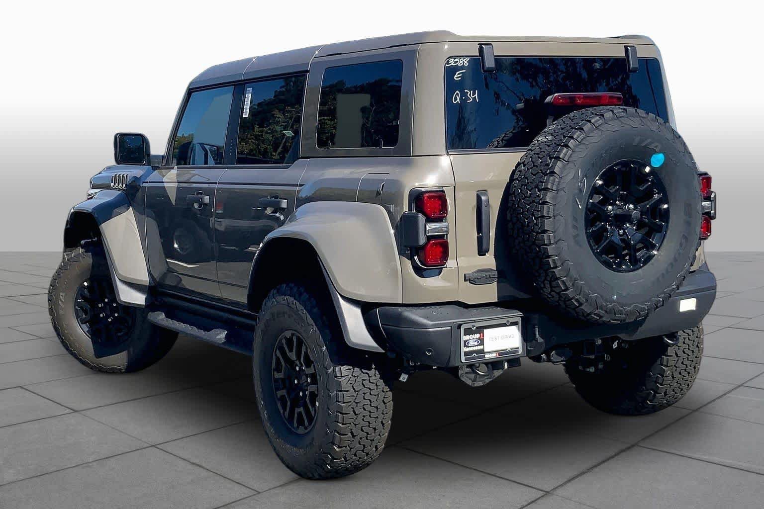 New 2026 Ford Bronco Raptor w/ Interior Carbon Fiber Pack AWD/4WD image 11