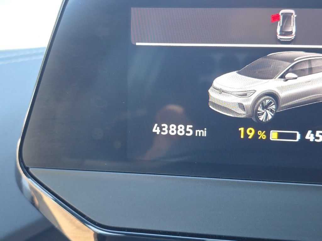 Certified 2023 Volkswagen ID.4 Pro S AWD/4WD image 15