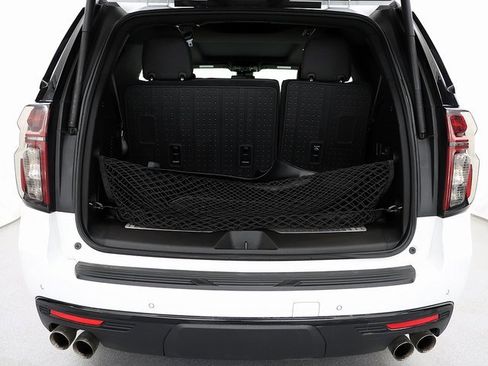 Used 2023 Chevrolet Tahoe RST w/ Sport Performance Package image 30