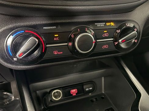 Used 2020 Kia Soul X-Line image 29