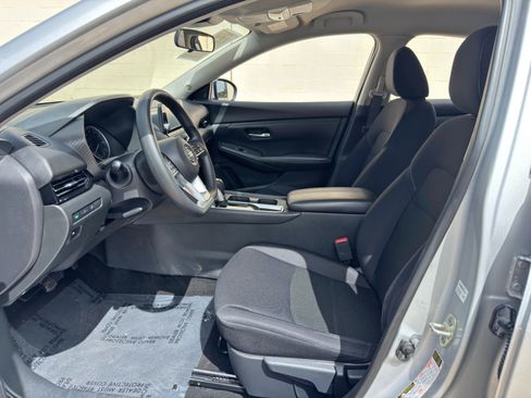 Used 2020 Nissan Sentra S FWD image 14
