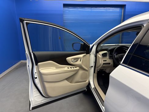 Used 2019 Nissan Murano Platinum AWD/4WD image 9