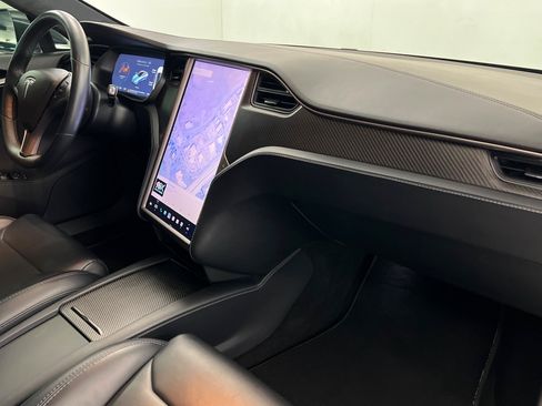 Used 2019 Tesla Model S Performance AWD/4WD image 23
