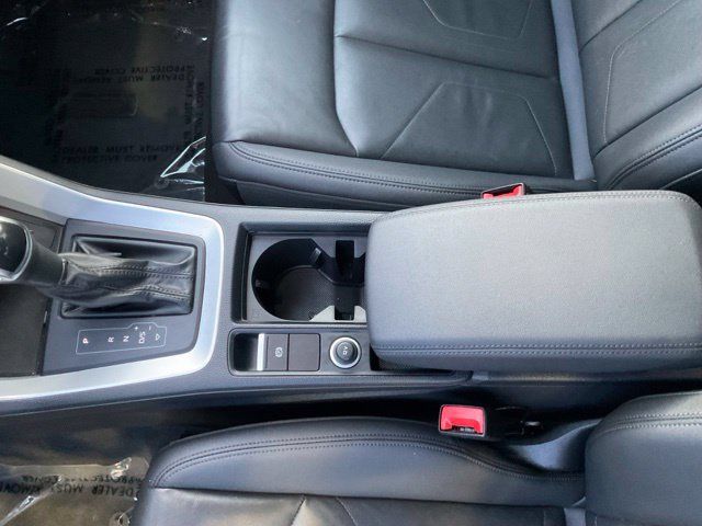 Used 2025 Audi Q3 2.0T Premium AWD/4WD image 21