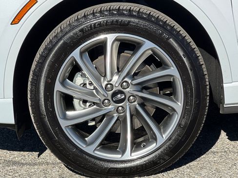 Certified 2025 Lincoln Corsair Grand Touring w/ Equipment Group 301A AWD/4WD image 27