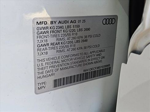 Used 2025 Audi Q3 2.0T Premium w/ Convenience Package image 17