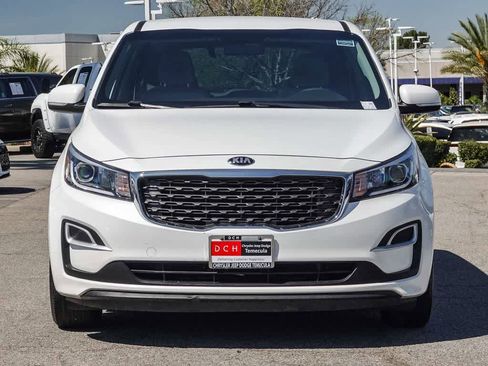 Used 2021 Kia Sedona LX image 2