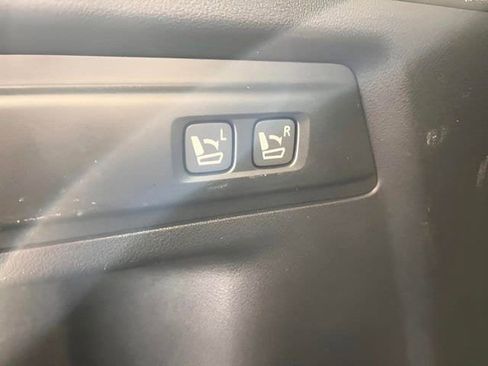 Used 2025 MAZDA CX-70 3.3 Turbo w/ Preferred Package image 11