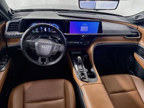 Certified 2025 Toyota Crown Signia w/ Advanced Technology Package AWD/4WD image 20