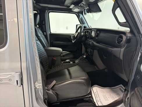 Used 2021 Jeep Wrangler Unlimited Sahara AWD/4WD image 34