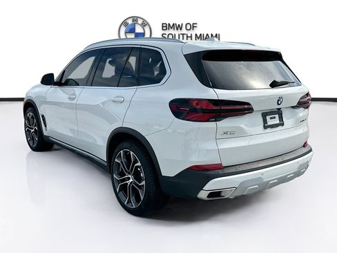 Used 2025 BMW X5 sDrive40i w/ Parking Assistance Package RWD image 5