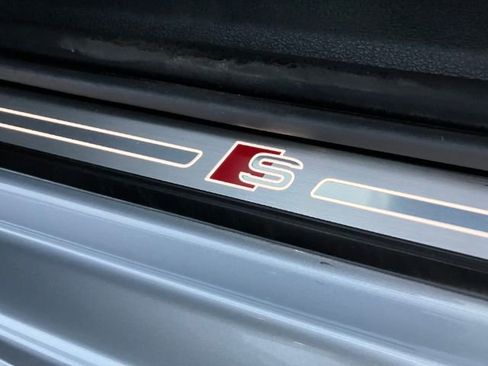 Used 2017 Audi A4 2.0T Premium Plus w/ Premium Plus Package image 24