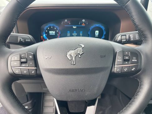 New 2025 Ford Bronco Sport Outer Banks image 11