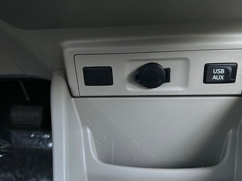 Used 2012 Toyota Prius V Two image 29