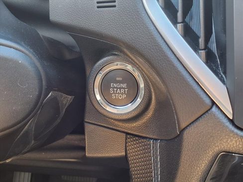 Used 2023 Subaru Forester Limited w/ Popular Package #3 image 6