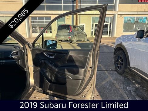 Used 2019 Subaru Forester Limited w/ Popular Package #3 image 34