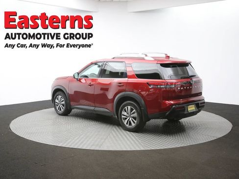 Used 2022 Nissan Pathfinder SL image 67