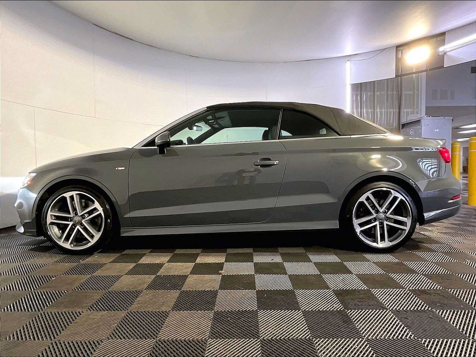 Used 2019 Audi A3 2.0T Premium Plus AWD/4WD image 2