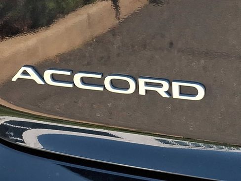 Used 2023 Honda Accord LX image 29