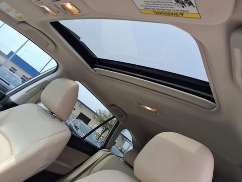 Used 2017 Subaru Outback 2.5i Limited image 8